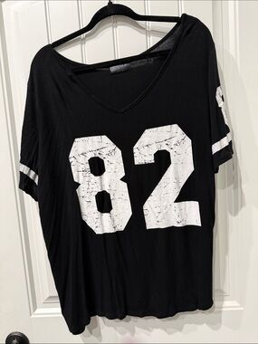 Women's Black V-Neck Jersey Top with White '82' Print